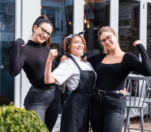MEET THE CHEF: KERRIE HACQUOIL