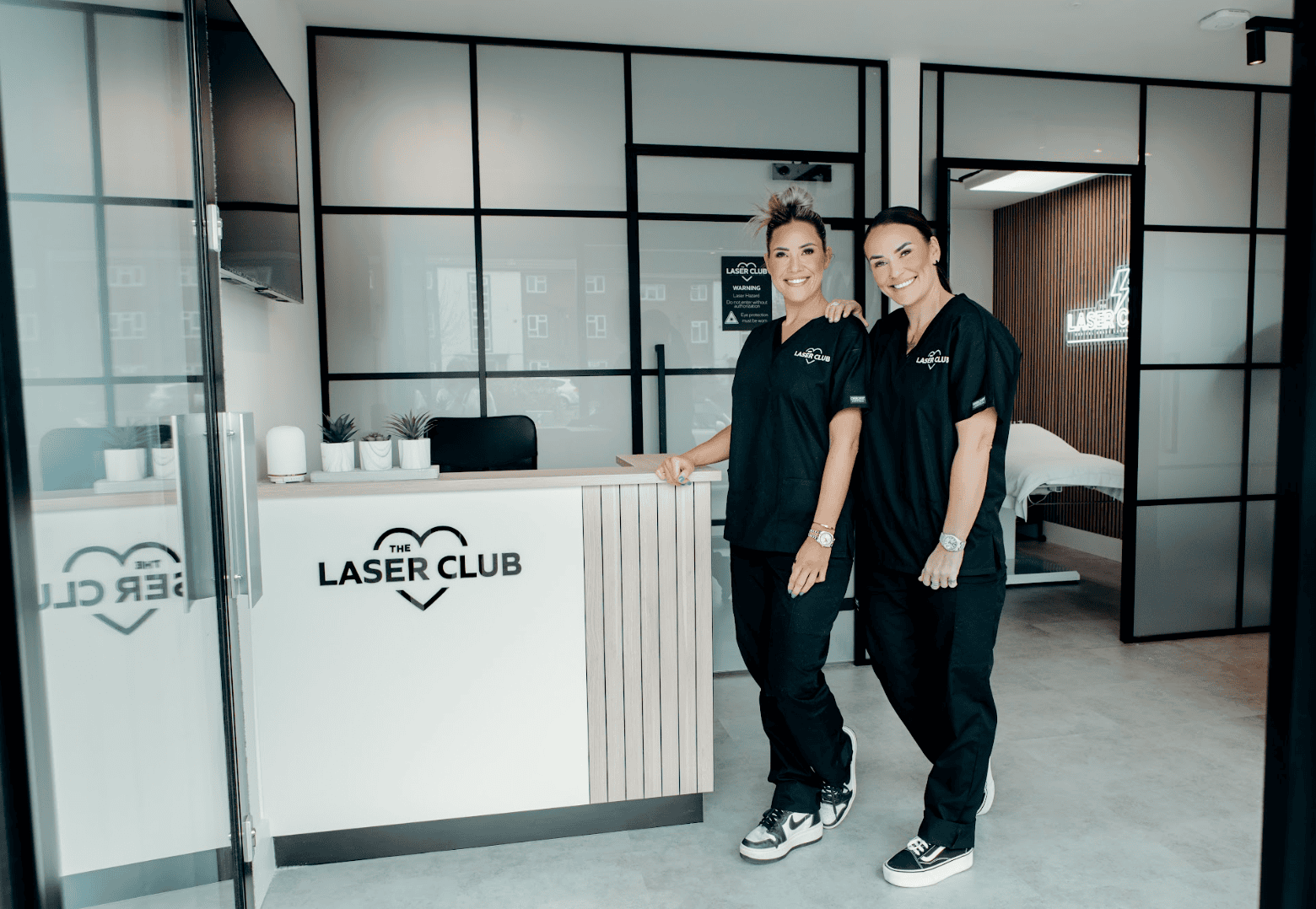 laser club